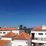 Paraiso Royal Apartment